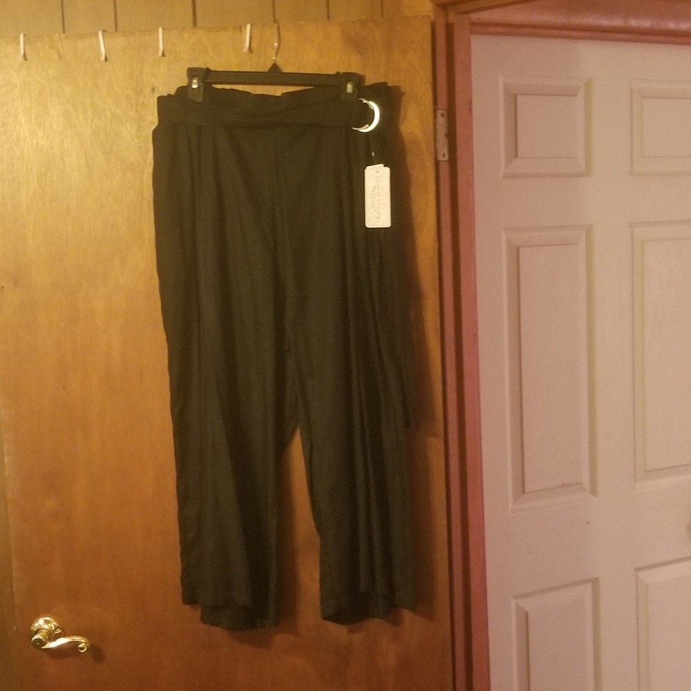 Wide leg black pants
